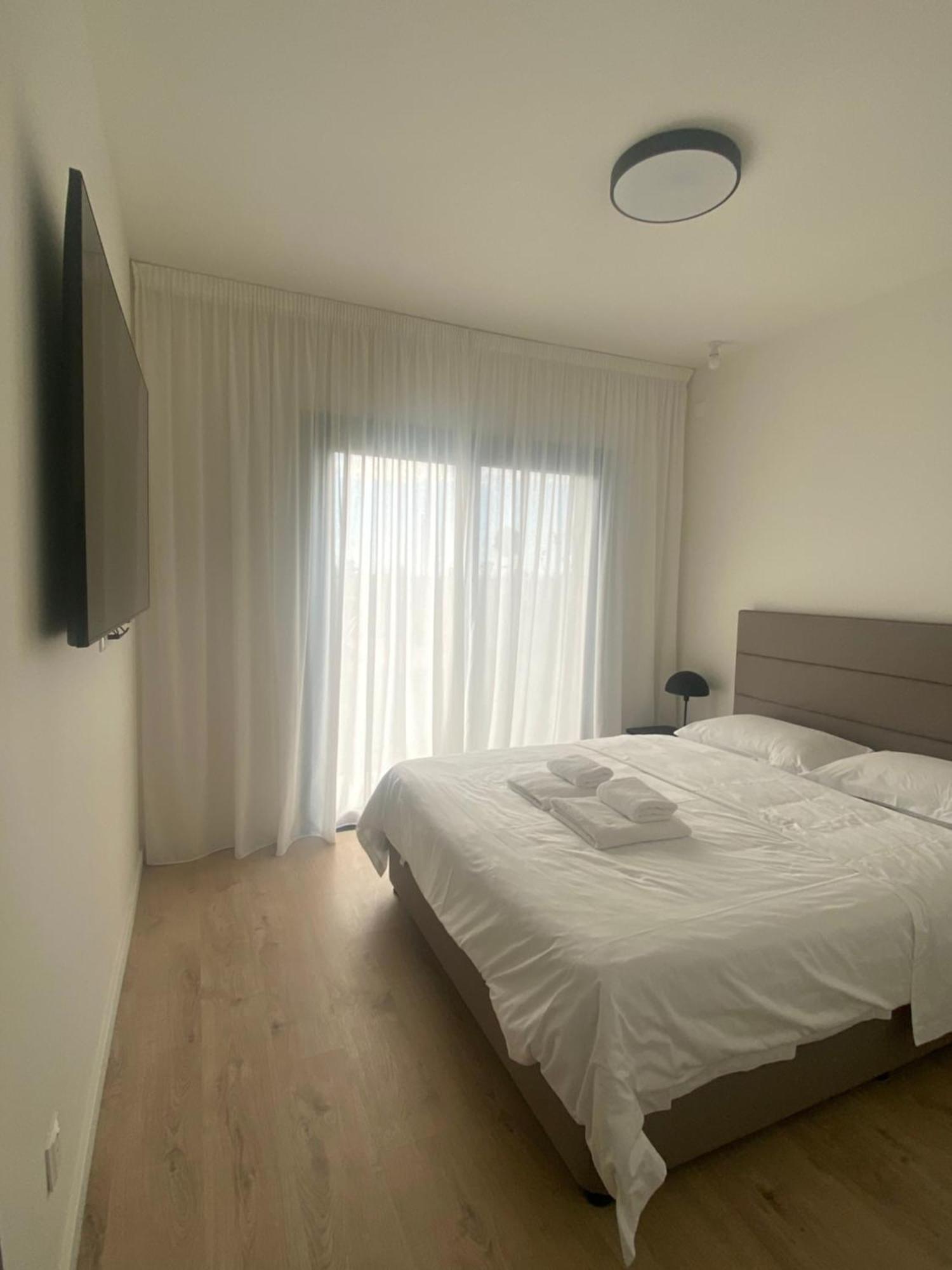 Sunset Gardens - Holiday Apartments - By Tlv Living Limassol Exterior photo