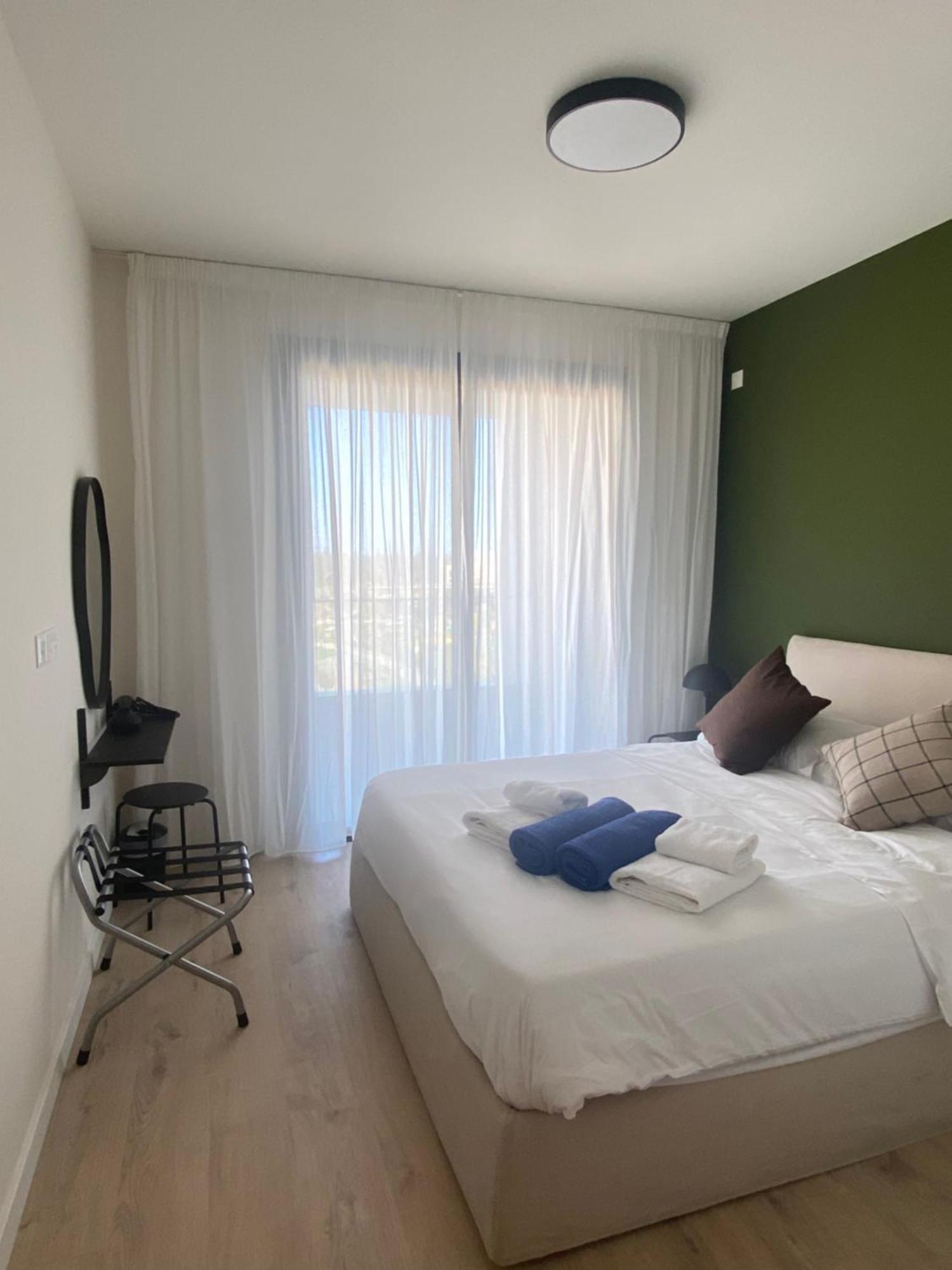 Sunset Gardens - Holiday Apartments - By Tlv Living Limassol Exterior photo